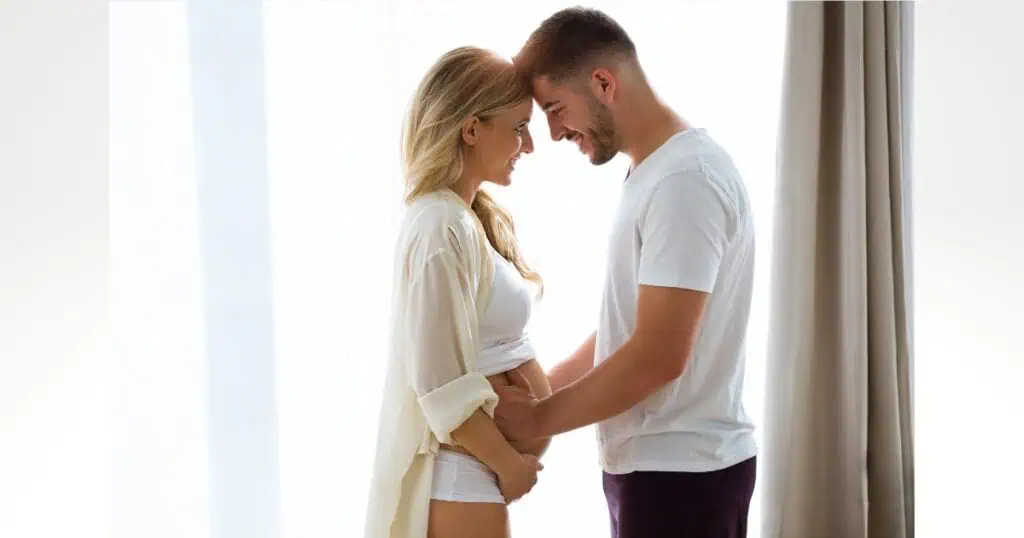 Sex and Pregnancy, happy pregnant couple